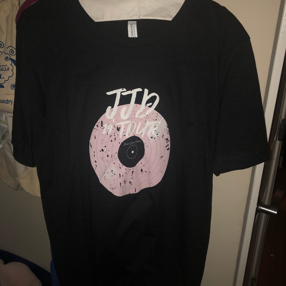 JJD Jessie James Decker ‘19 Tour Tee